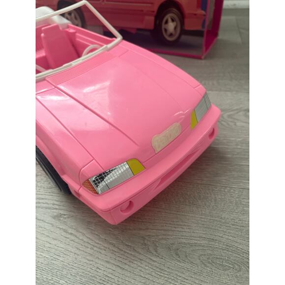 Vintage Barbie Pink Mustang Convertible 1993 Mattel Barbie Car Retro Collectible - Picture 3 of 11